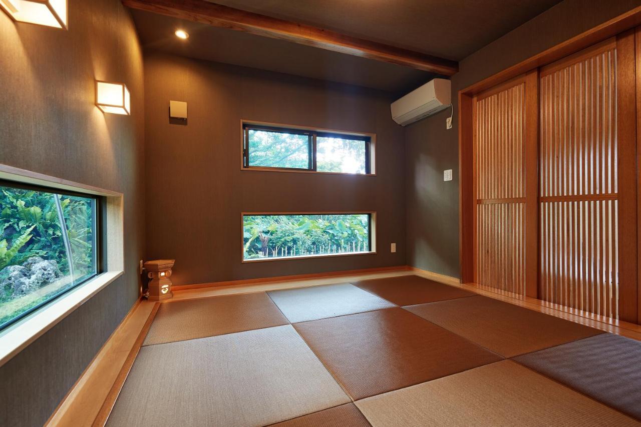 Private Villa Churaya Yaedake Bettei Motobu Kültér fotó